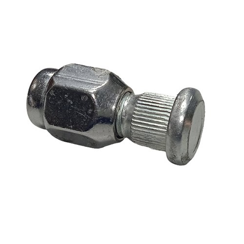 HUB BOLT