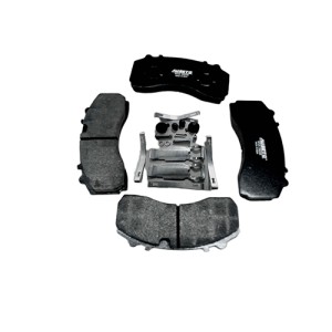 BRAKE PADS 29246 w/ KIT (4Pcs.)